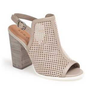 Kelsi Dagger Sandals